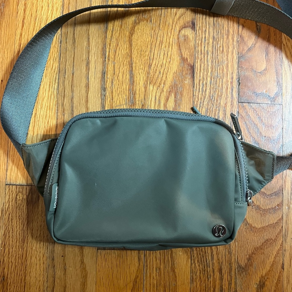 Lululemon Large Belt Bag